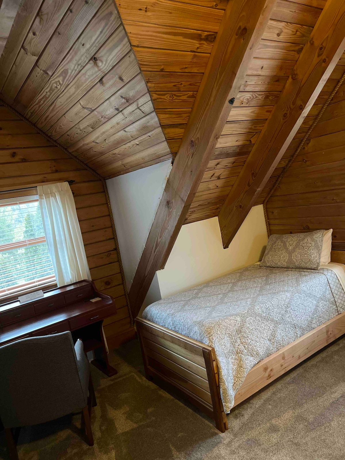 Timber West Lodge Ben 's Room