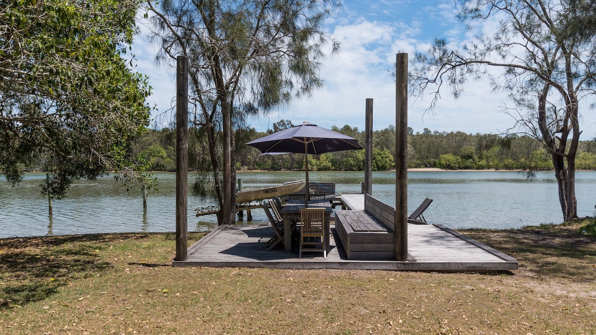 Rivers Edge Retreat, Noosa North Shore