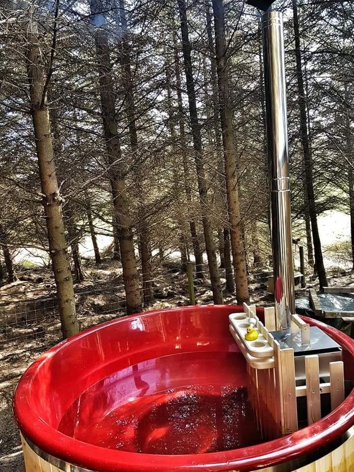蓝铃小木屋，带木柴火水浴缸