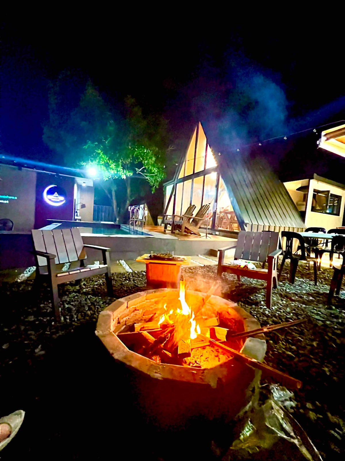 Moonlight Cabin | Modern A-Frame Exclusive Villa