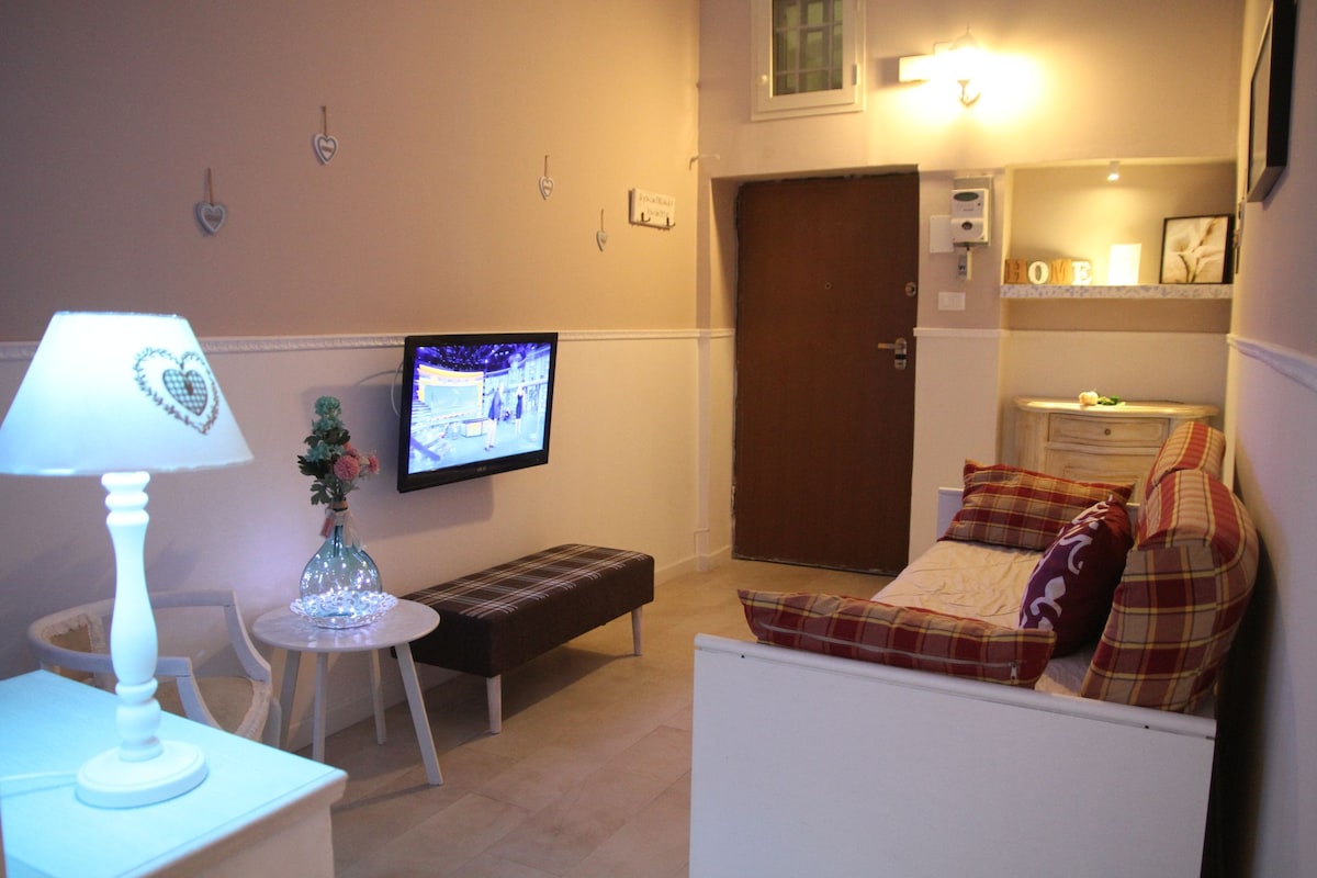 可爱的公寓，位于Taranto市中心，面积62平方米