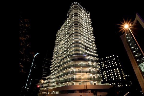 24/7Elec Versace Luxury Mountain View Apt-Downtown