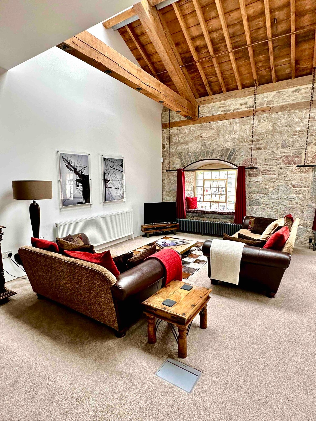 Luxurious, Spacious Royal William Yard Apartment