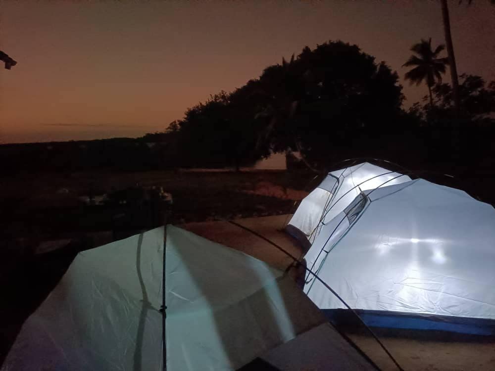 beach camping at uzi tent 3