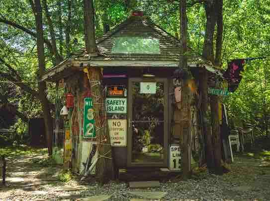 Hippy Hut