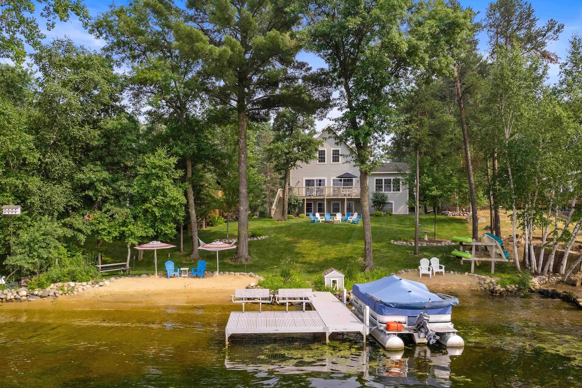 The Sandy Bunker at Lake Camelot