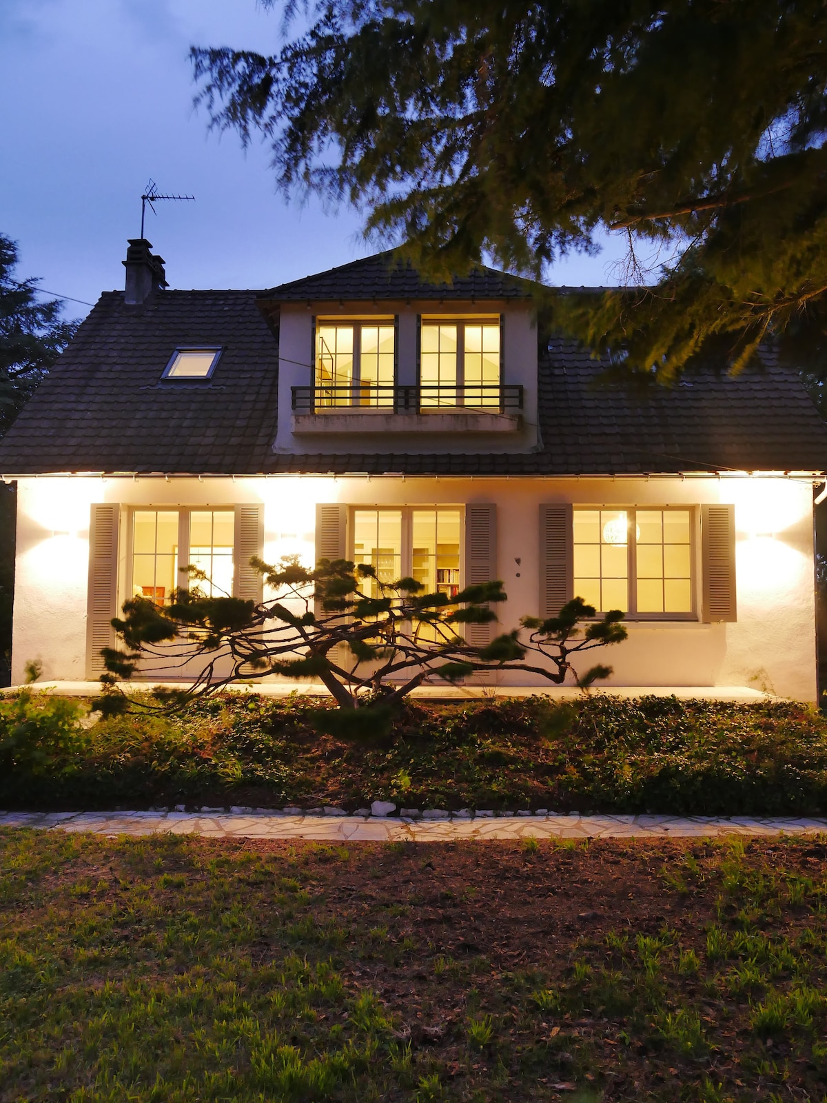 LE CEDRE Maison bord de  LOIRE 4*