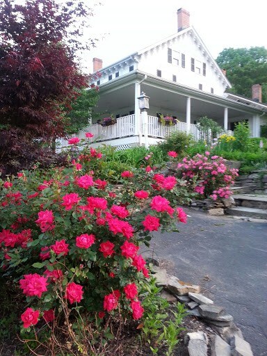 Glenwood Farmhouse Bed & Breakfast