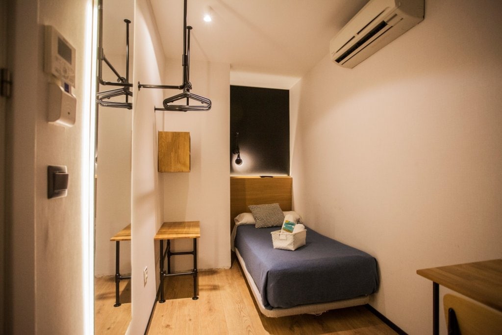 Hostel CC Malasaña -个人价格便宜。 独立卫生间-不可退款