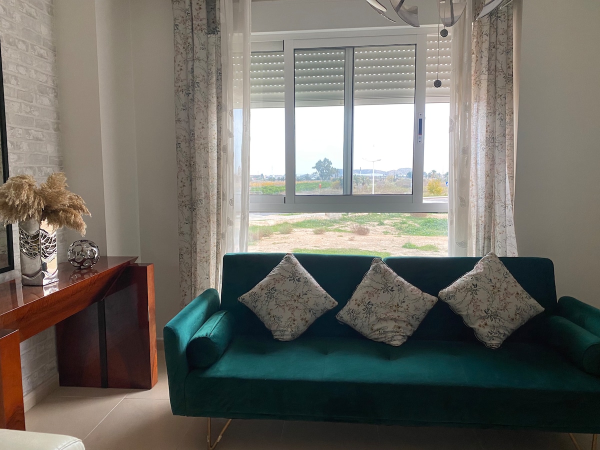 Precioso apartamento con piscina y hermosas visita