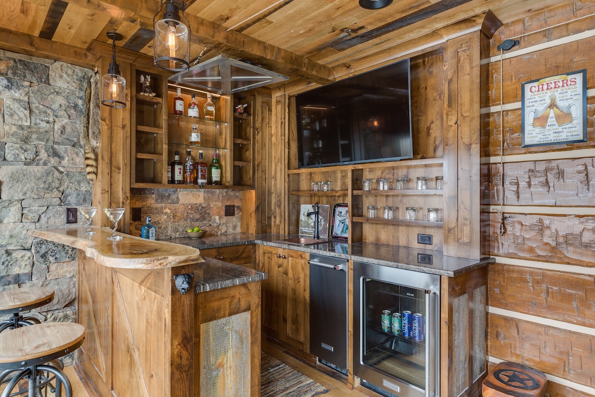 Eagle's Landing Cabin at Bronze Buffalo Ranch