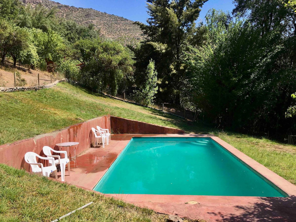 Hermosa casa en la precordillera