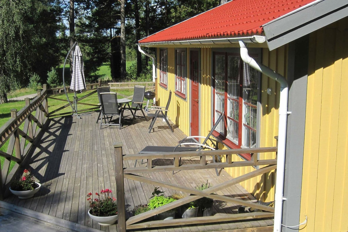 位于håcksvik的4人度假屋