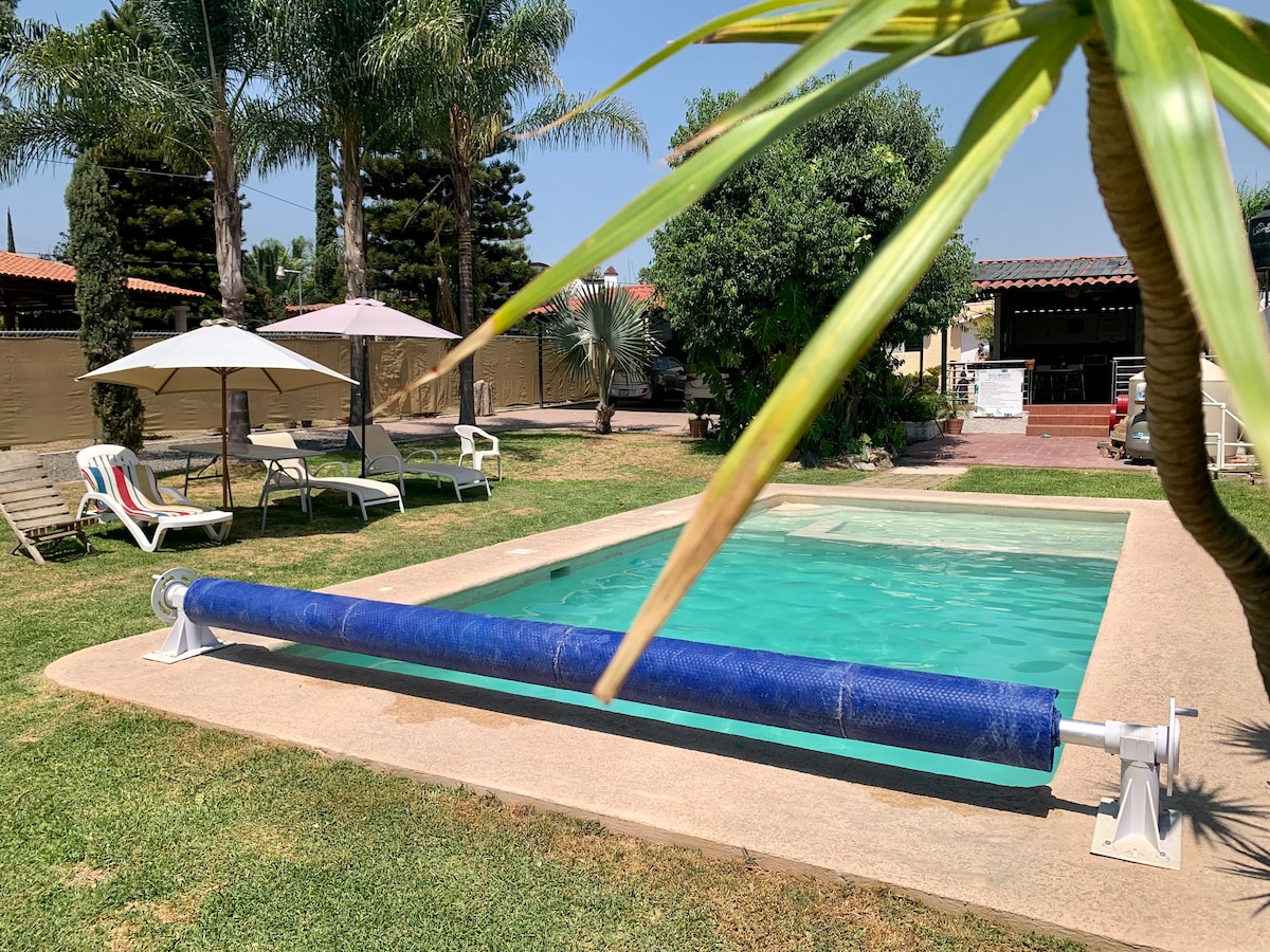 Cuatro Cycas - Casa de Campo ，带泳池和露台