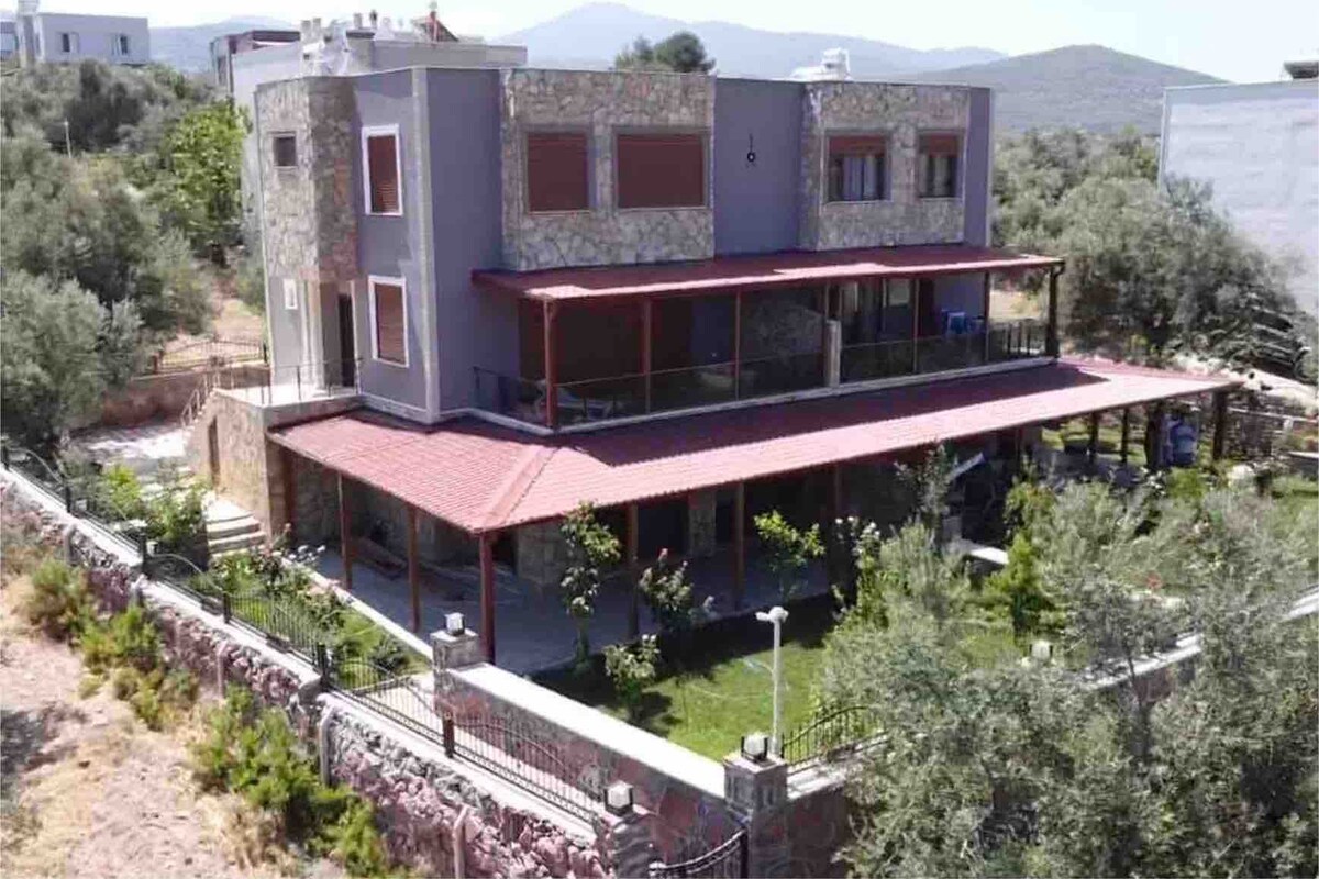 Bademli’de Eşsiz Villa Extra Ordinary Villa İzmir