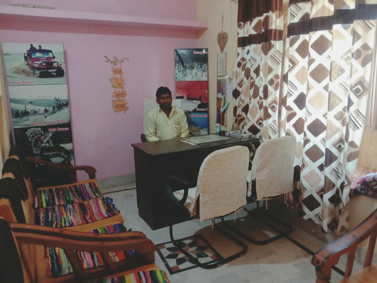 Jaisalmer （标准房间）的舒适房源