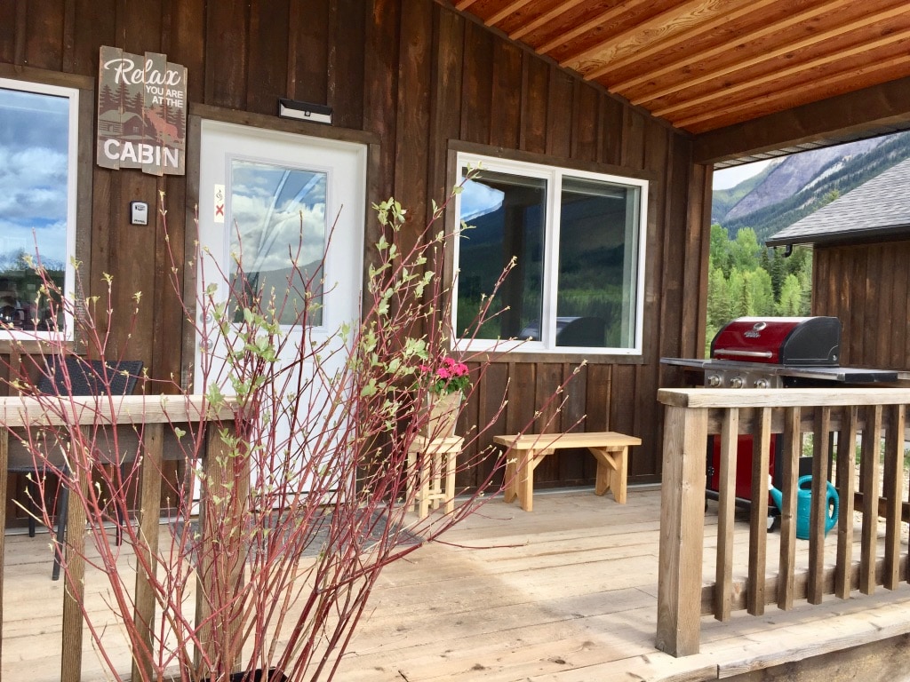 Blaeberry Bungalows ， Sandhill Crane Cabin