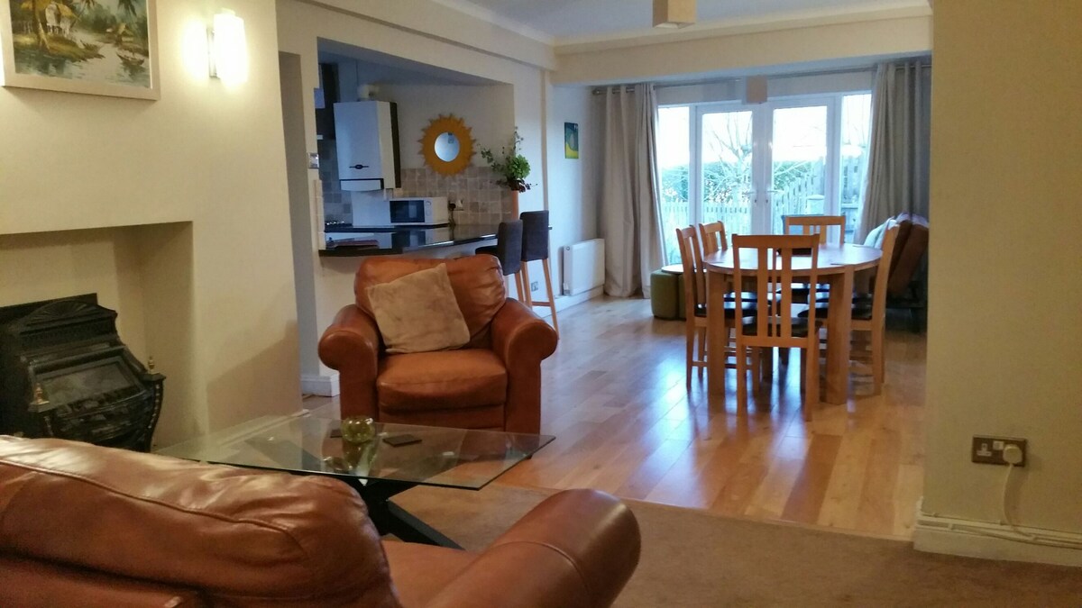 Sea Breeze Apt 3 Horton Port Eynon Bay Gower