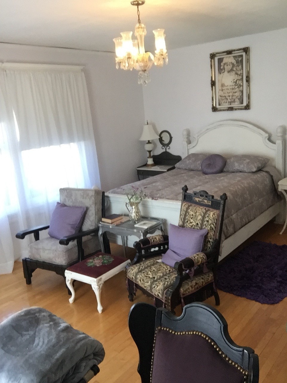 The Lavender Room at The Redlands House