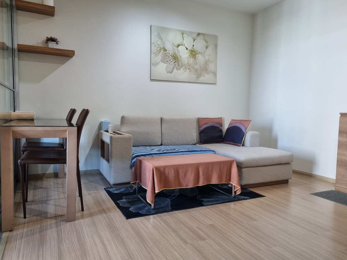 Luxury condo MRT_Huaikhwang 1min