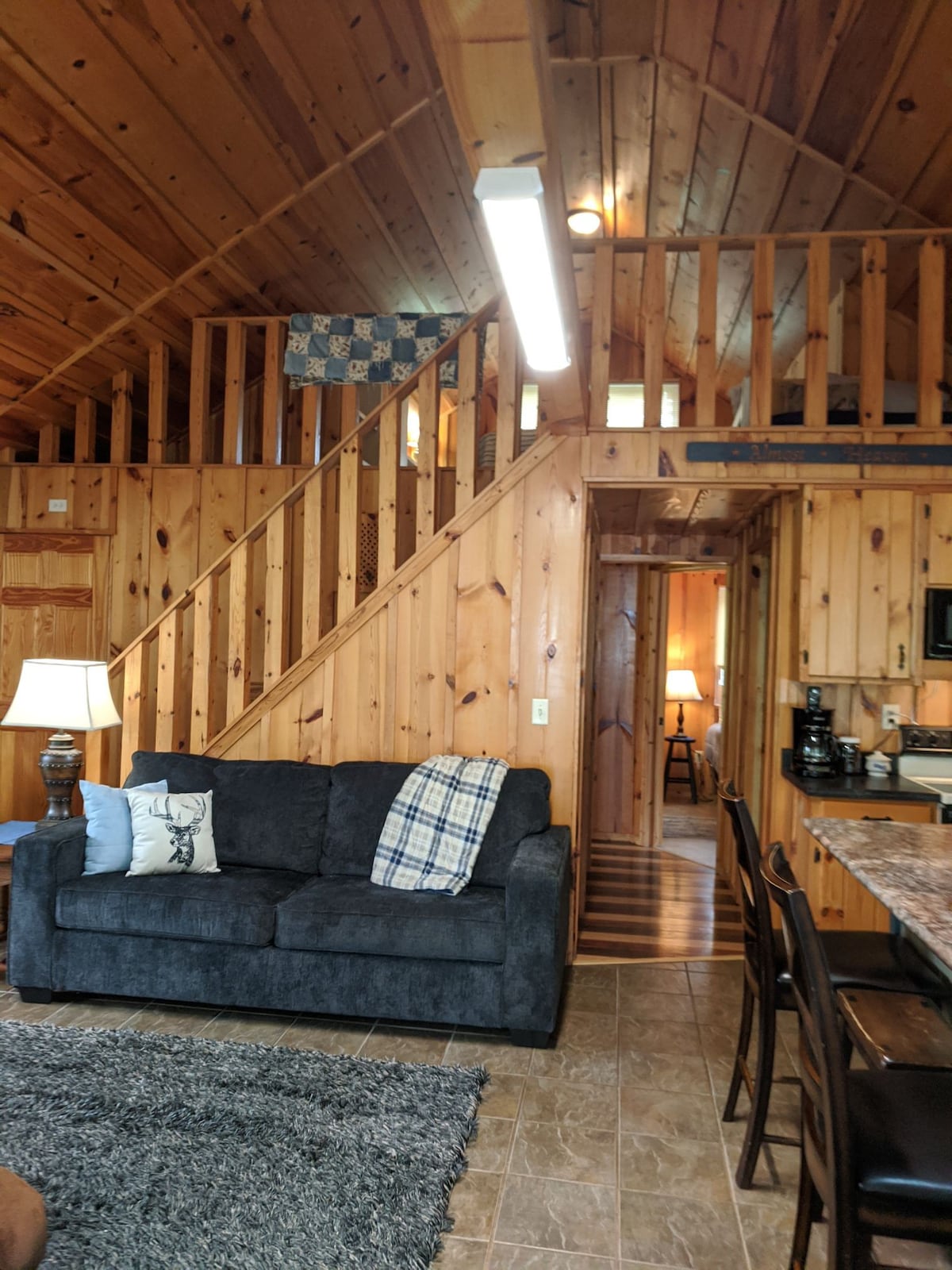 Shawnee Pines Lodging - # 1 Loft Cabin