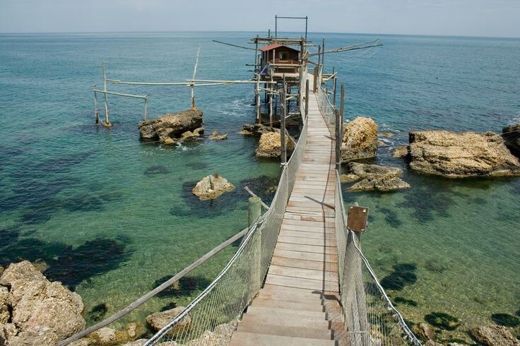 农场距离海边1.5公里。Costa Trabocchi