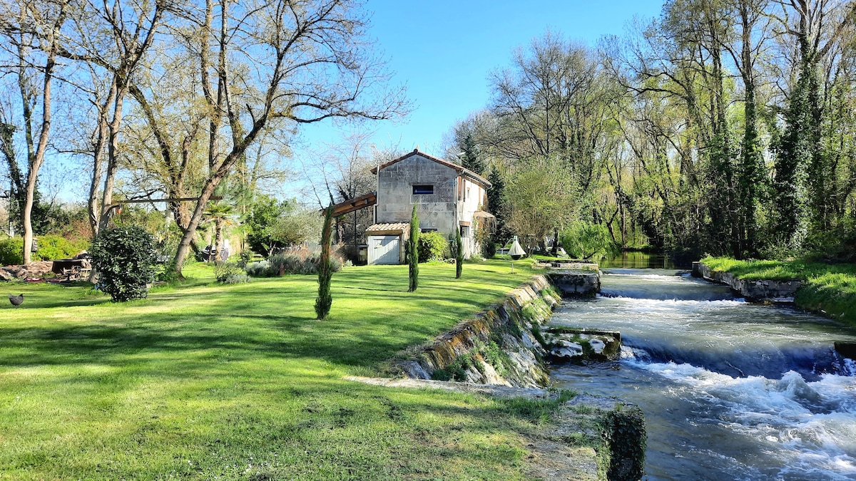 塞顿日岛（ Saintonge Island ） -夏朗德（ Charente ）的私人岛屿