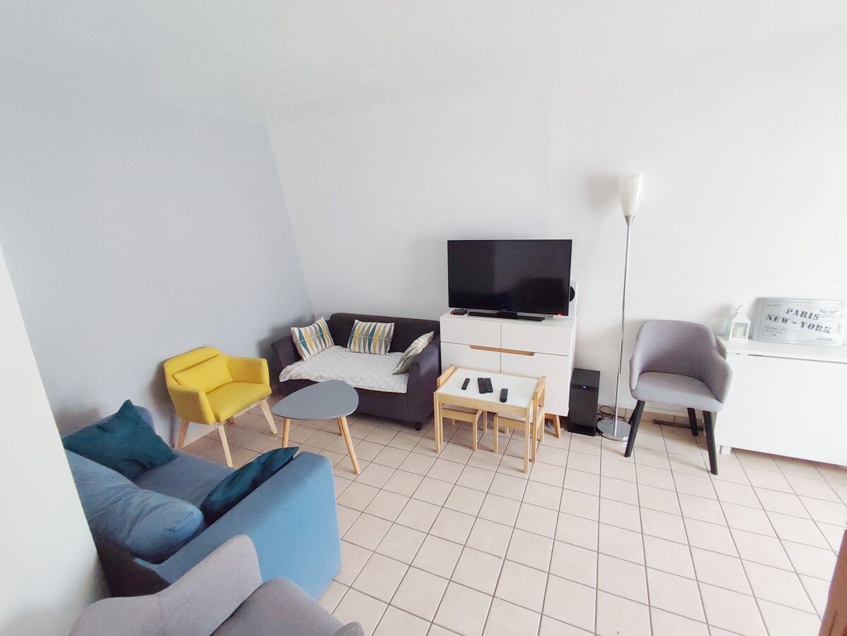 舒适的复式公寓，靠近Gare和巴黎