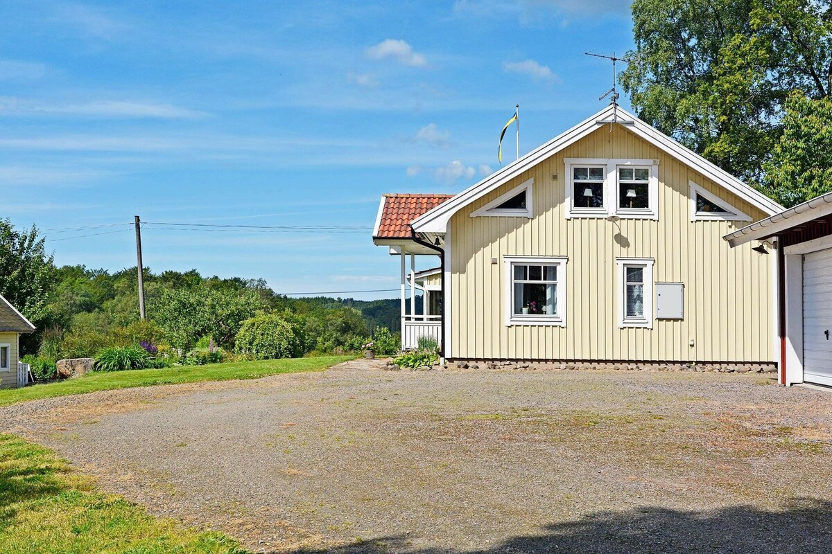 6 person holiday home in ullared