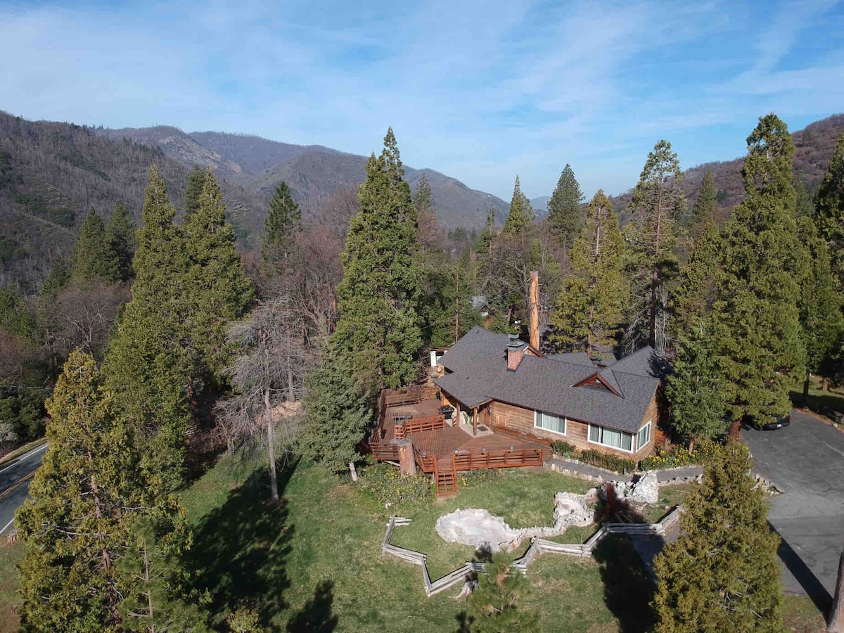 Sequoia Bears Cabin: Spacious 3 BR w/Mountain View