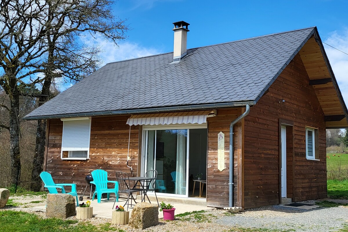 Chalet au calme à la campagne