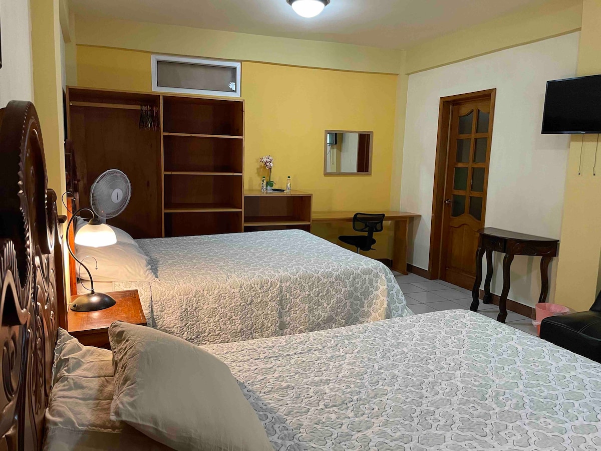 101 JABEL TINAMIT "Two Beds" Hotel & Villas