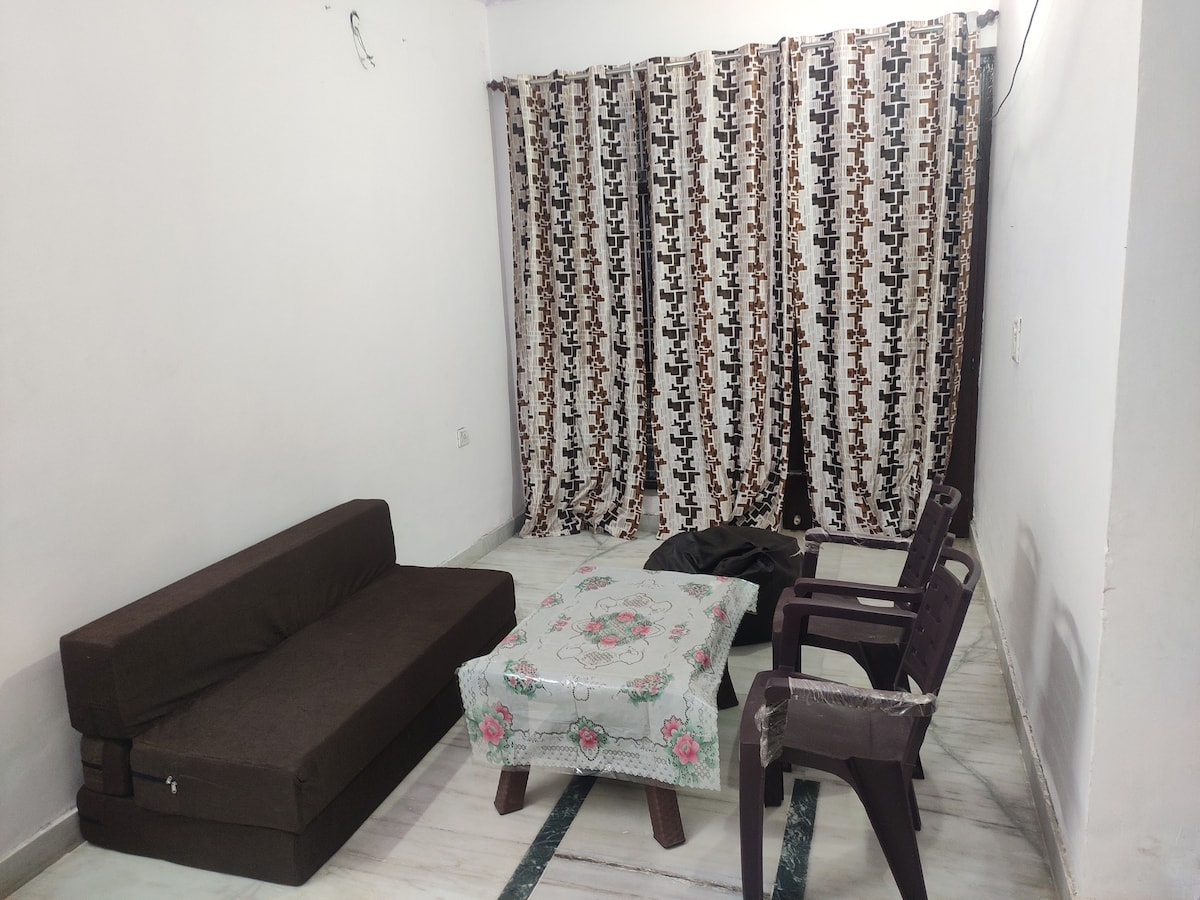 Peaceful stay in furnished villa in gated society
