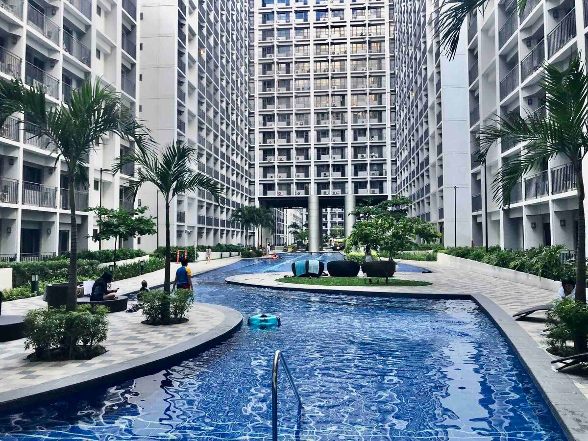 Cozy 1BR Conveniently Located Near Airport & MOA