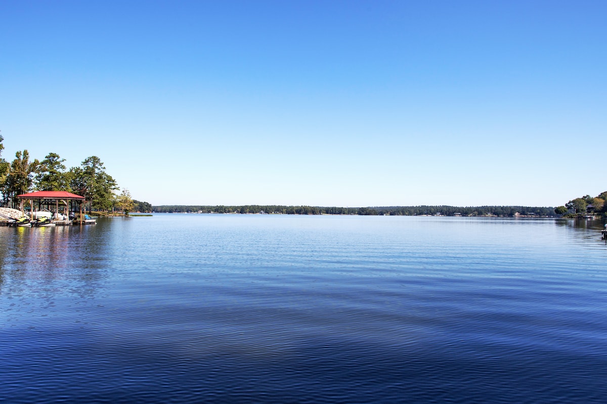 Quick Retreat Lake Wateree ，湖畔安静的绿洲