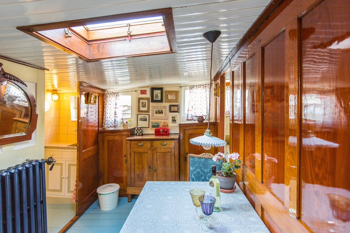 HOUSEBOAT Westerdok 25