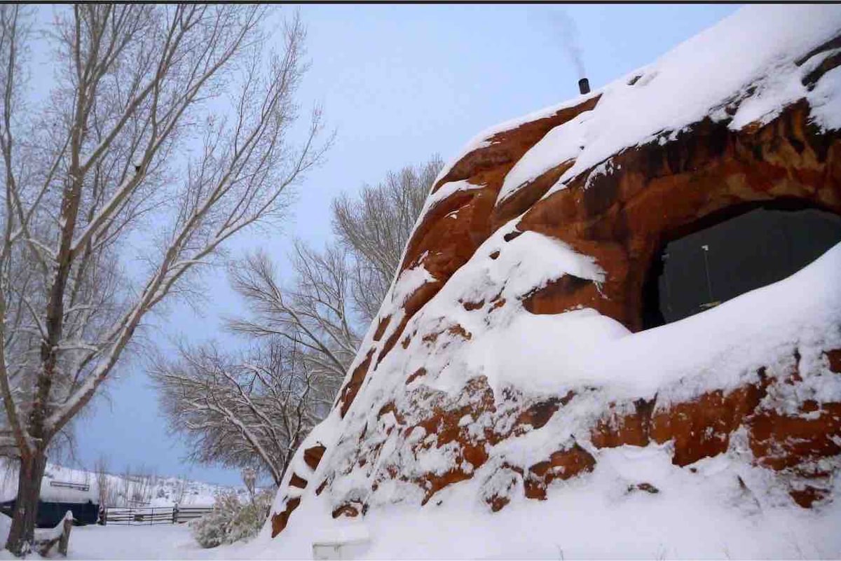 BedrocK Homestead West End