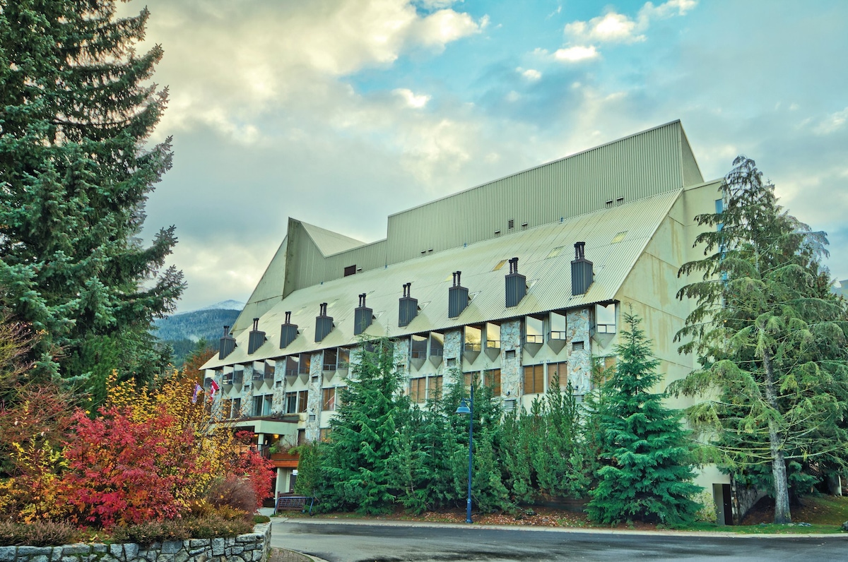 Mountainside Lodge Rooms Loft Suite