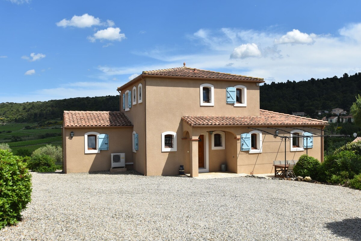 Pretty villa with pool in Morières-lès-Avignon