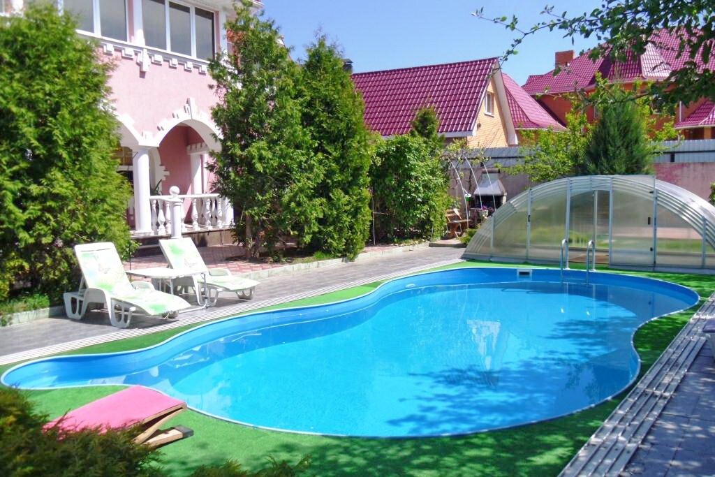 Sofiivka的3卧室VIP房源-泳池、桑拿房、烧烤