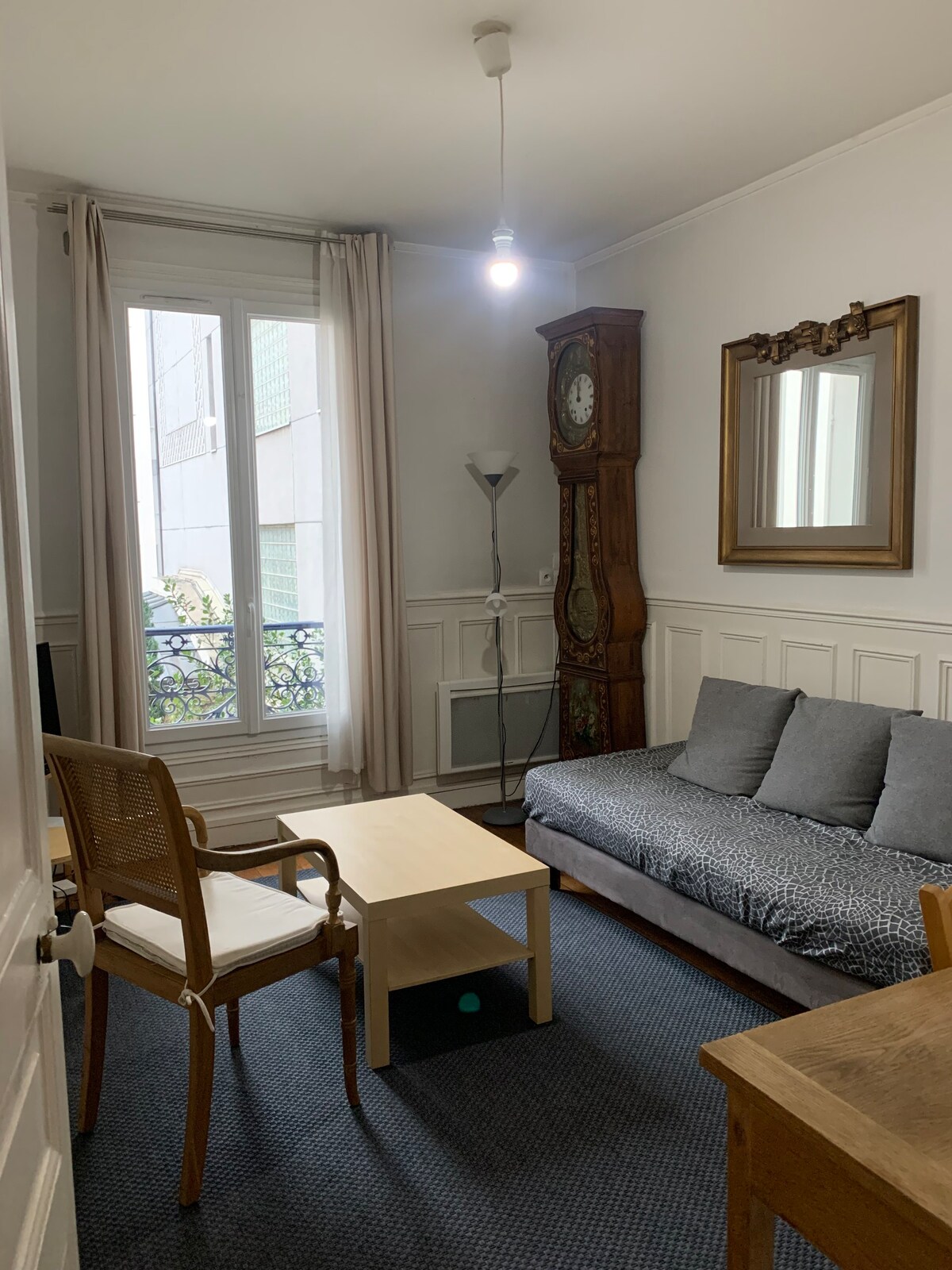 Levallois-Perret -舒适的公寓，花园景观。