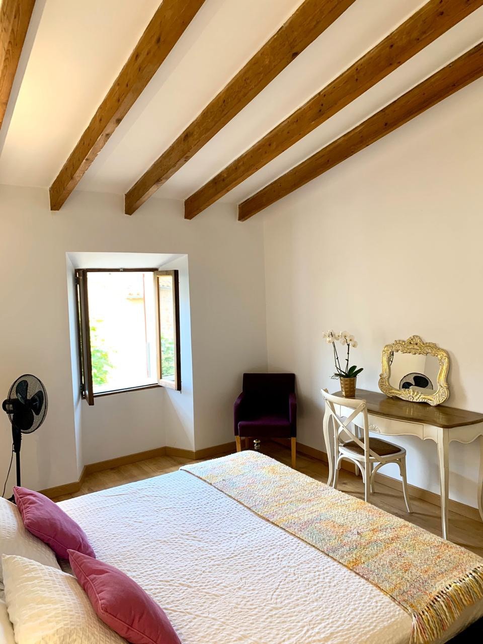 Newly Reformed Top Floor Flat,Soller, mountainview
