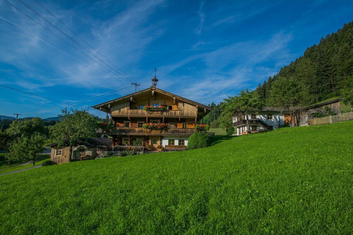 Tyrolean农舍，可欣赏全景