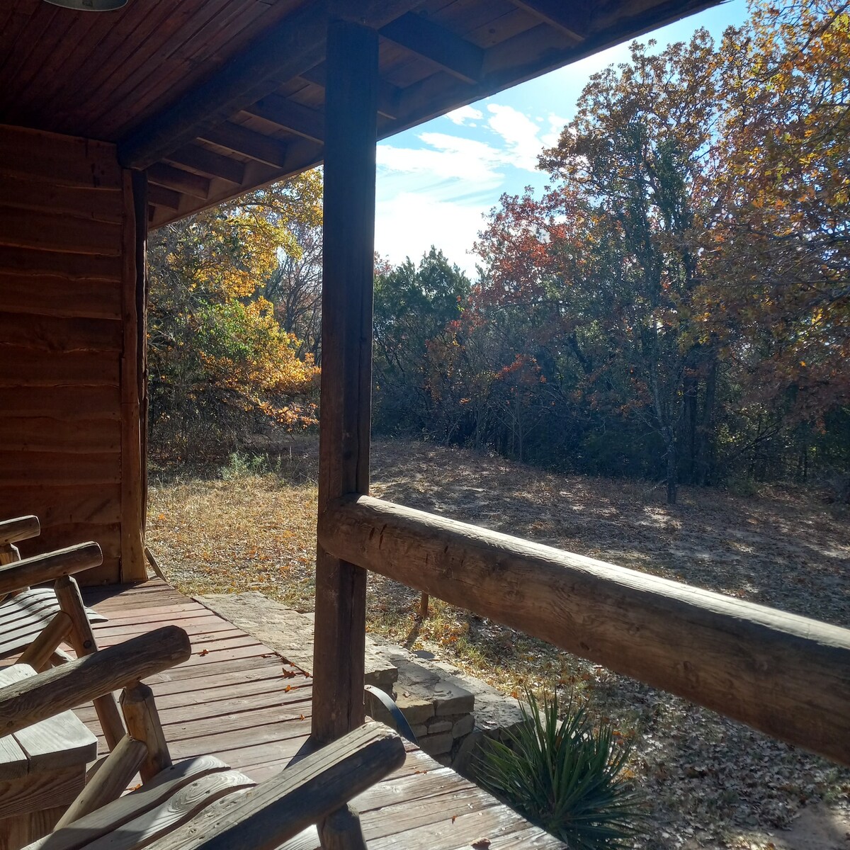 The Hideaway Ranch - The Frontier Cabin