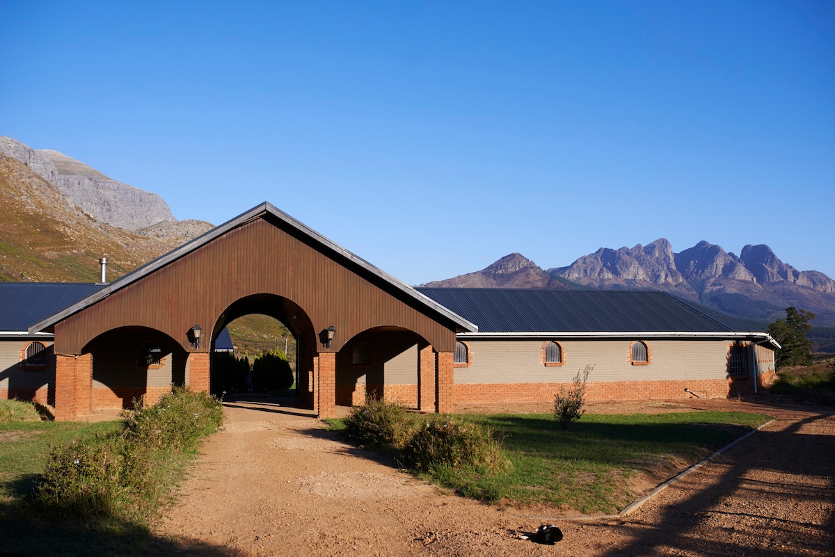 Oaklands Stables (Group Accommodation)