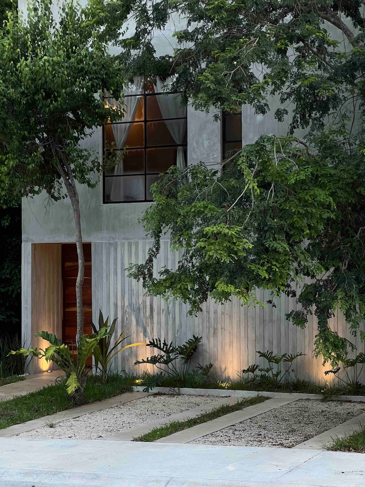 Tastefully designed home in Puerto Morelos