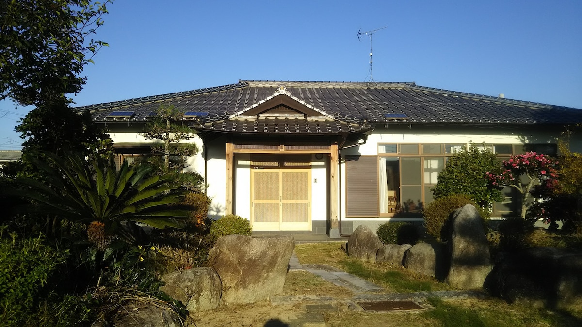 民泊　PAKU　　　～宮地嶽神社（光の道）まで徒歩10分の家～