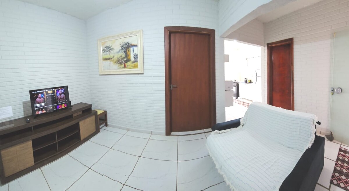 Rua Paraibuna 69, Ap 06, Residencial Aqua.