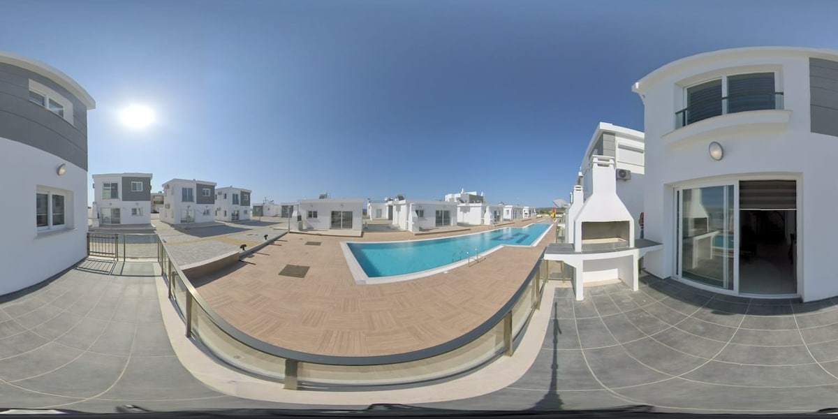 2BR Villa with Pool near Karpaz Gate Marina