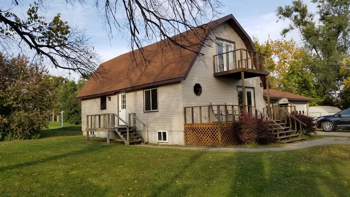 The Lodge at the Lake